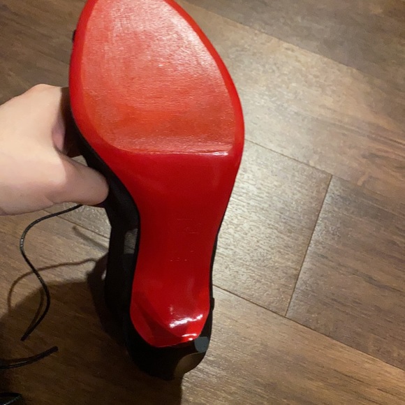 Christian Louboutin Ondessa Mesh Bootie - Picture 7 of 8